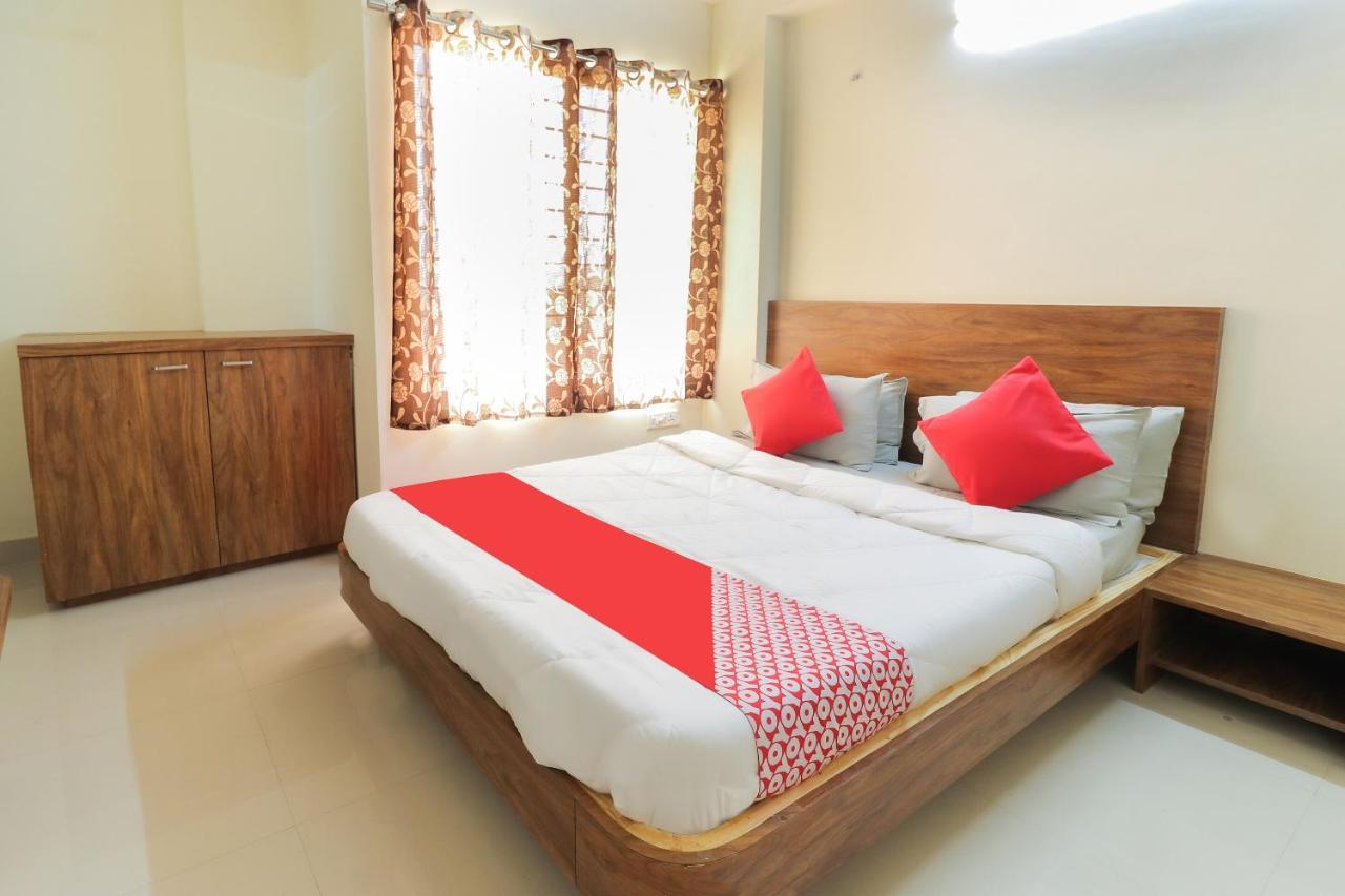 Oyo 63903 Hotel Shree Ram Villa Dwārka Zimmer foto